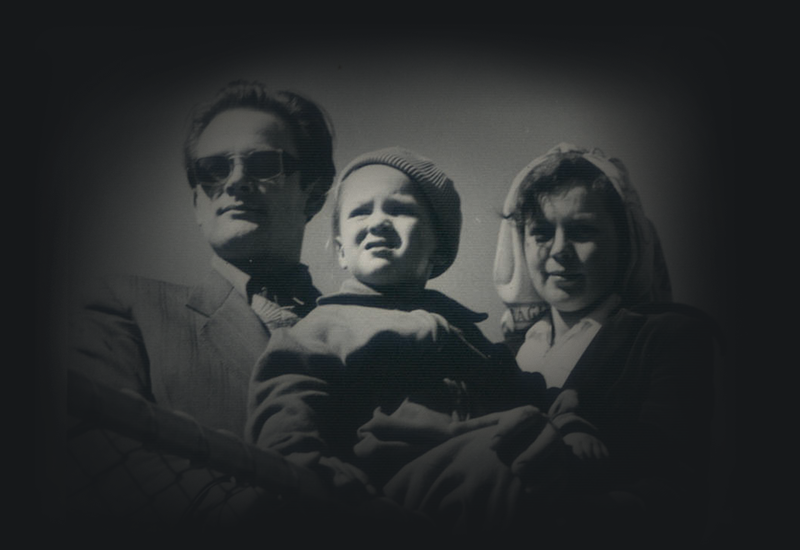 Voitre and Vera Marek with their daughter Olga.