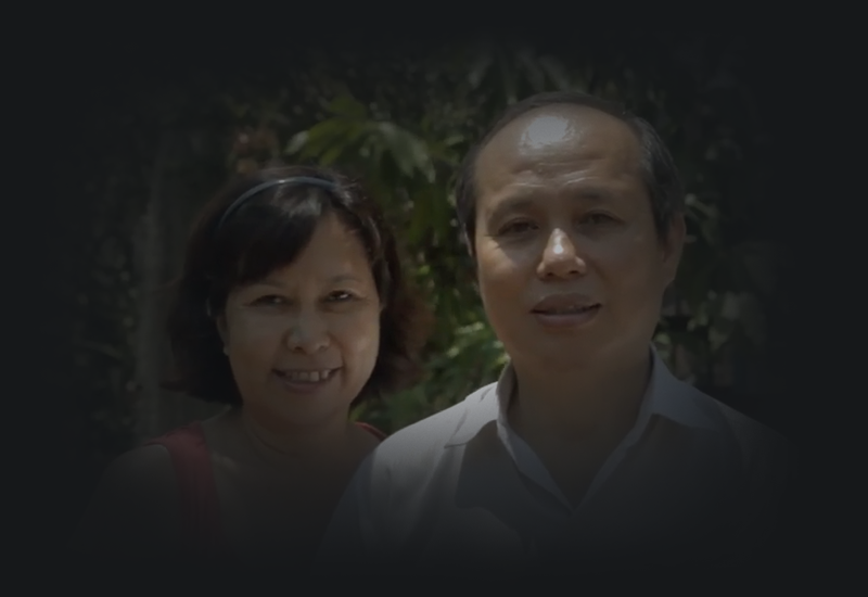 Lam Tac Tam and his wife. 