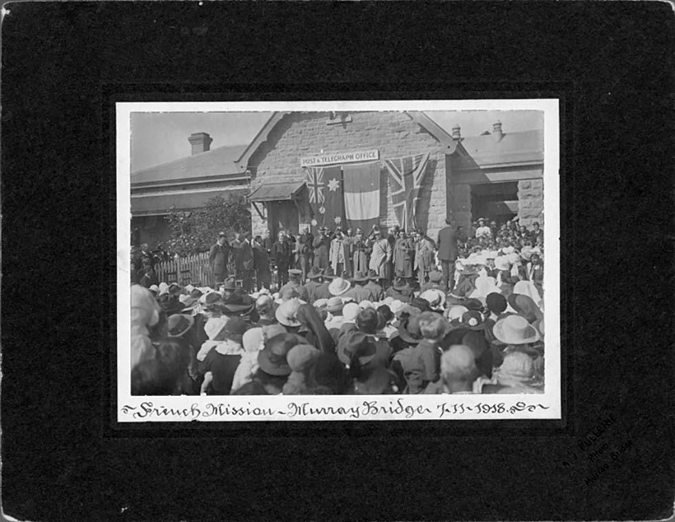 French delegation at Murray Bridge on the eve of the Armistice