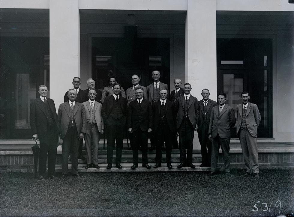 The sixteen members of the parliamentary Country Party at Parliament House in Canberra in April 1929. Leader Earle Page is at the centre front. NAA: A3560, 5319