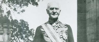Portrait of Governor-General Sir Isaac Isaacs in ceremonial uniform.