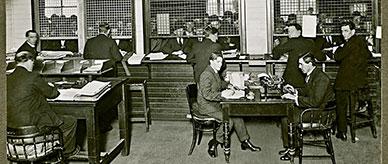Returned World War I soldiers queue for employment.