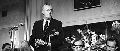 Gough Whitlam - Addressing the National Press Club.